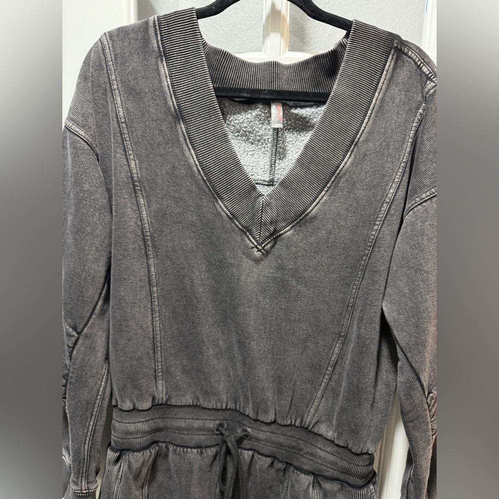 NWT FP Movement Intercept Romper - Picture 5 of 13
